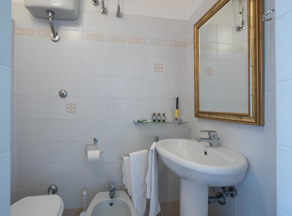 Palazzo Scarciglia - Dimora D'Epoca Bed & Breakfast Minervino di Lecce Bilik gambar